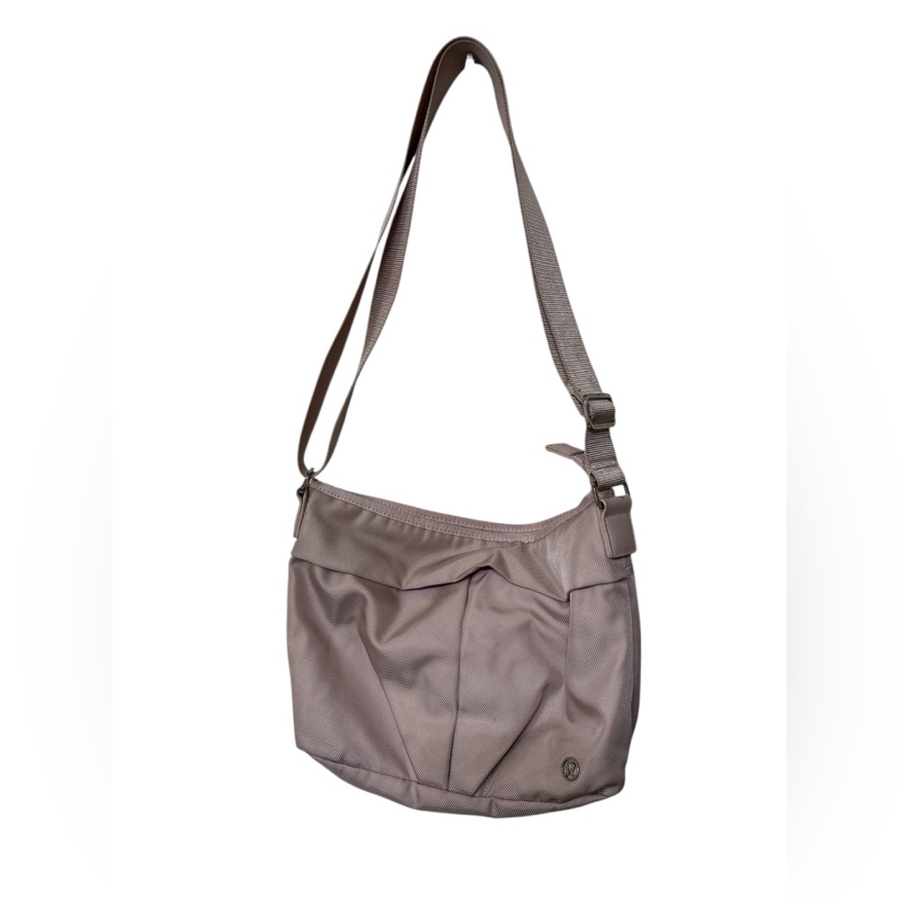 Elegant Taupe Shoulder Bag